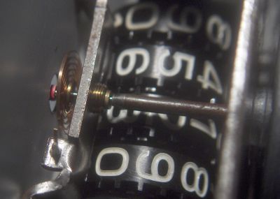 Speedo front pivot and hairspring